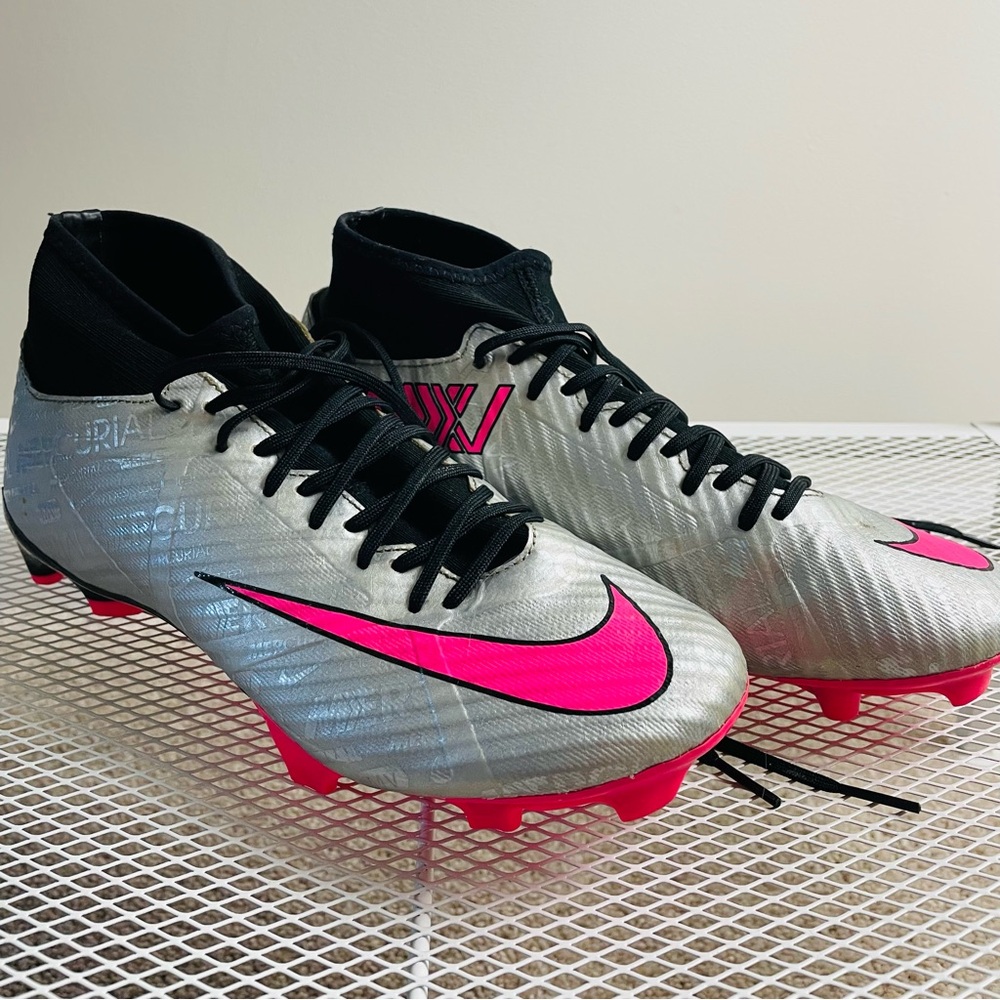Nike Mercurial Air Zoom Soccer Cleats Silver Pink Size US 8, EU 41